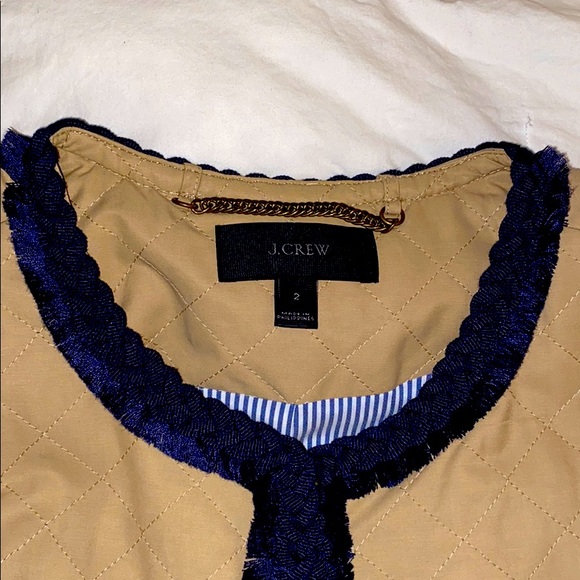J. CREW TAN AND NAVY QUILTED JACKET - Picture 5 of 5